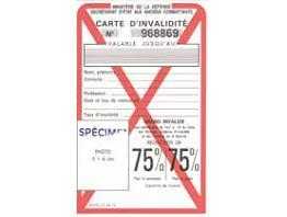 Carte d’invalidité avec 2 barres rouges