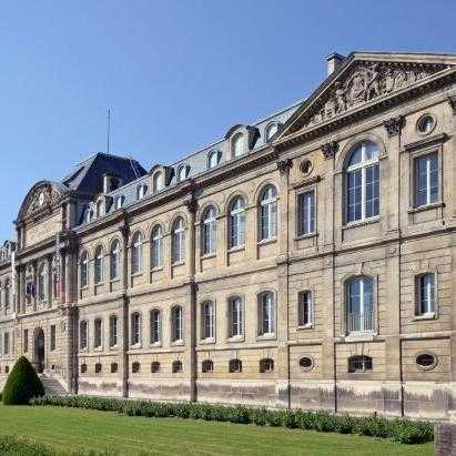 Musée de la cité céramique à Sèvres