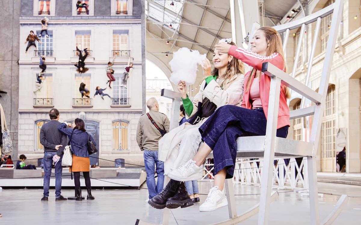 Fete foraine de l'art contemporain au Carré Cent Quatre