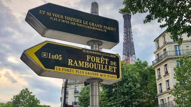 Panneaux de sites touristiques